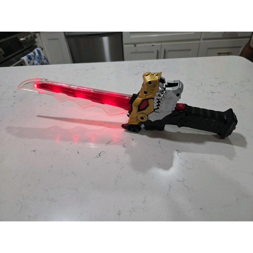 Power Rangers Dino Fury Ryusouken Chromafury 18" Saber Sword Lights & Sound 2021